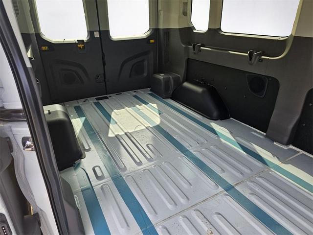 Photo of 2025 Oxford White Ford Transit-350