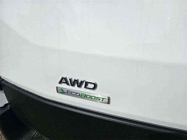 Photo of 2025 Oxford White Ford Transit-350