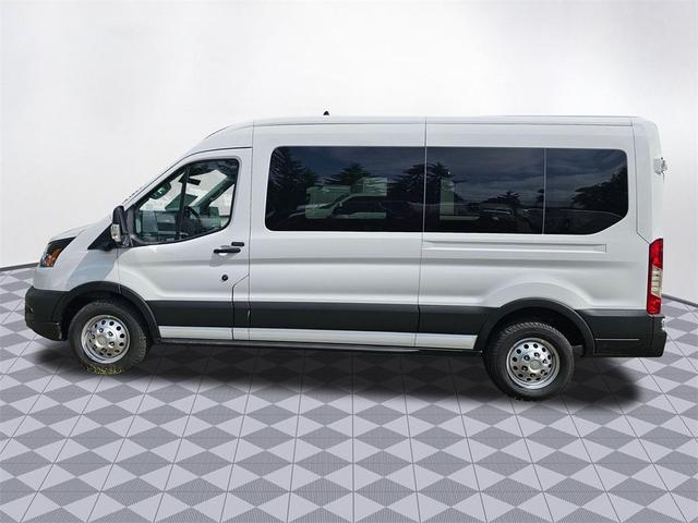 Photo of 2025 Oxford White Ford Transit-350