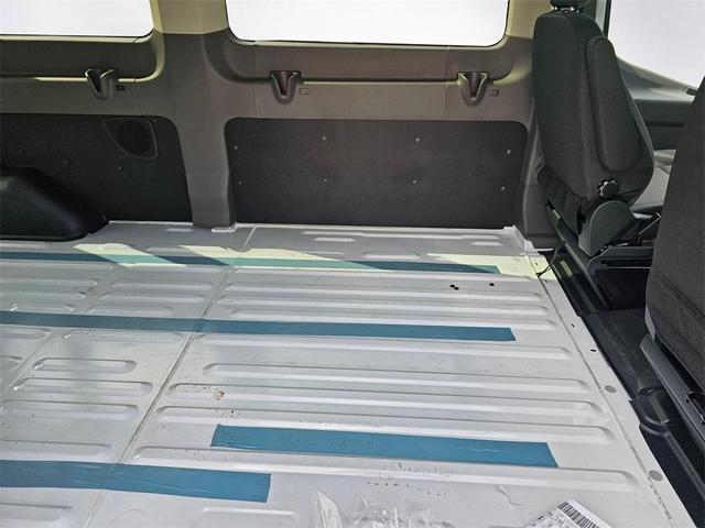 Photo of 2025 Oxford White Ford Transit-350