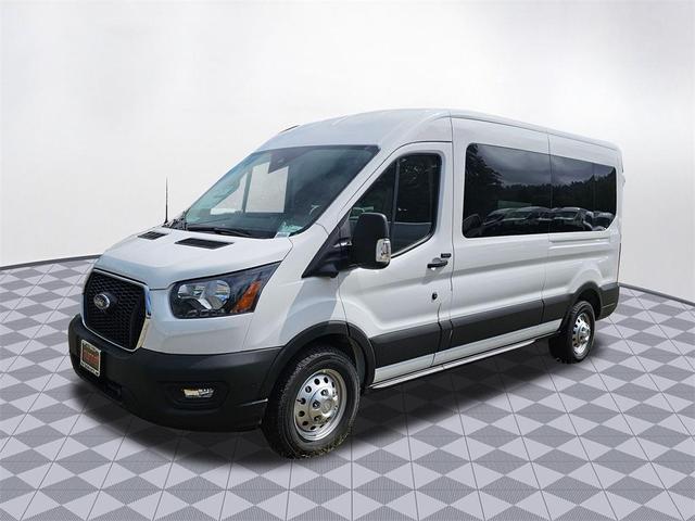 Photo of 2025 Oxford White Ford Transit-350