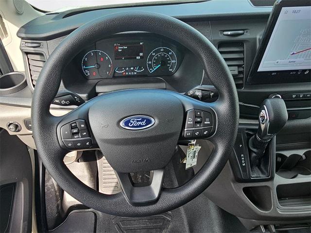 Photo of 2025 Oxford White Ford Transit-350