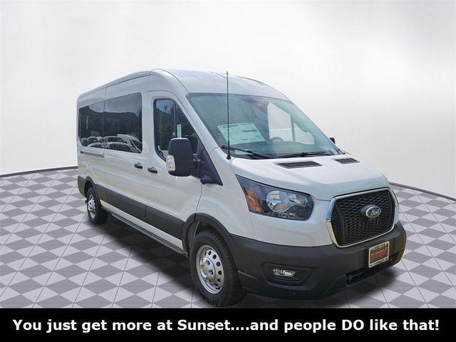 Photo of 2025 Oxford White Ford Transit-350