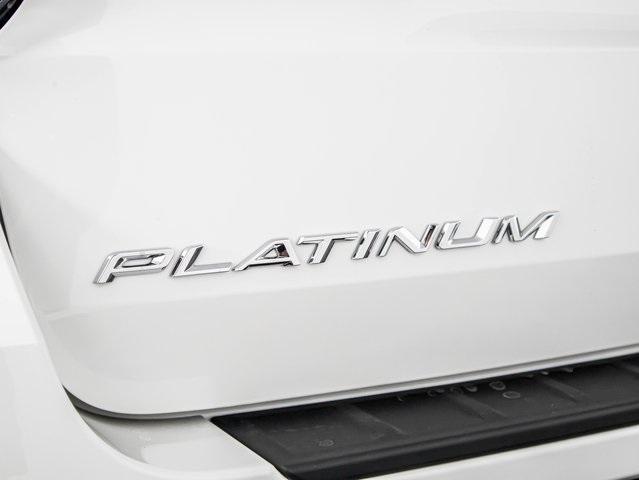 Photo of 2025 White Metallic Ford Explorer