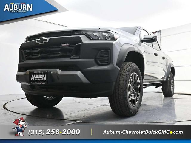Photo of 2025 Sterling Gray Metallic Chevrolet Colorado