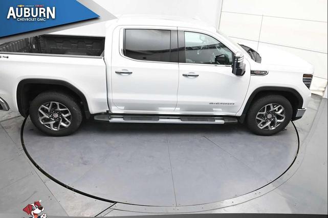 Photo of 2023 Summit White GMC Sierra 1500