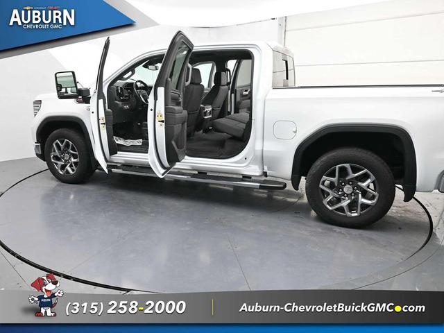 Photo of 2023 Summit White GMC Sierra 1500