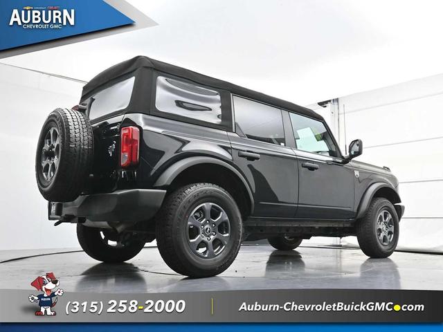 Photo of 2024 Shadow Black Ford Bronco