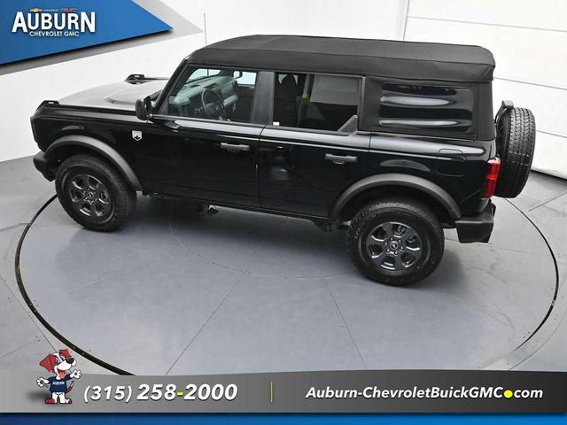 Photo of 2024 Shadow Black Ford Bronco