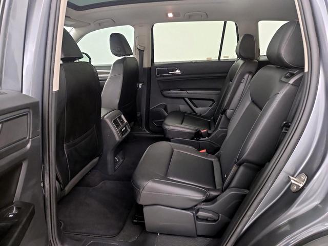 Photo of 2019 Gray Volkswagen Atlas