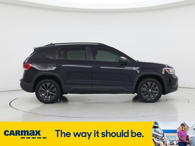 Photo of 2024 Black Volkswagen Taos