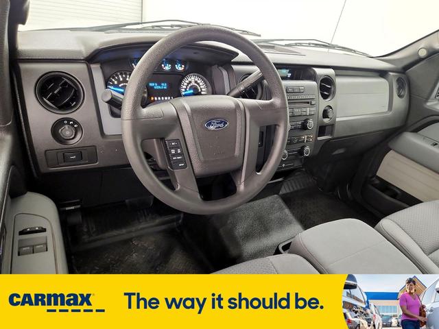 Photo of 2014 White Ford F-150