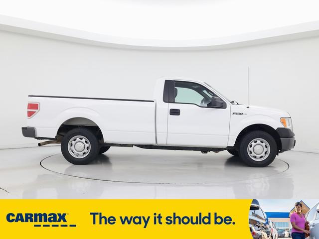 Photo of 2014 White Ford F-150