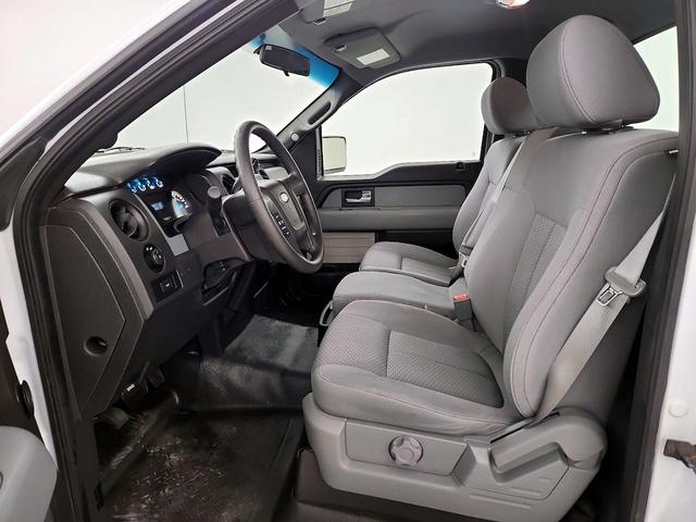 Photo of 2014 White Ford F-150