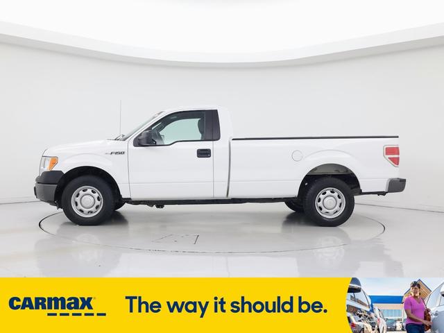Photo of 2014 White Ford F-150