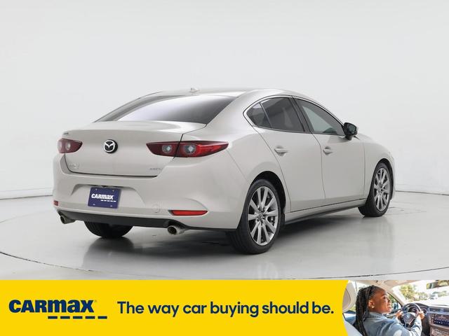 Photo of 2023 Tan Mazda Mazda3