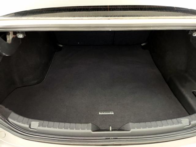 Photo of 2023 Tan Mazda Mazda3