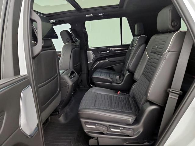 Photo of 2023 White Cadillac Escalade