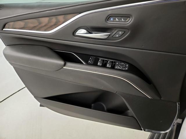 Photo of 2023 White Cadillac Escalade