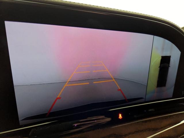 Photo of 2023 White Cadillac Escalade