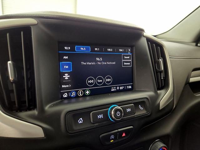 Photo of 2022 White GMC Terrain