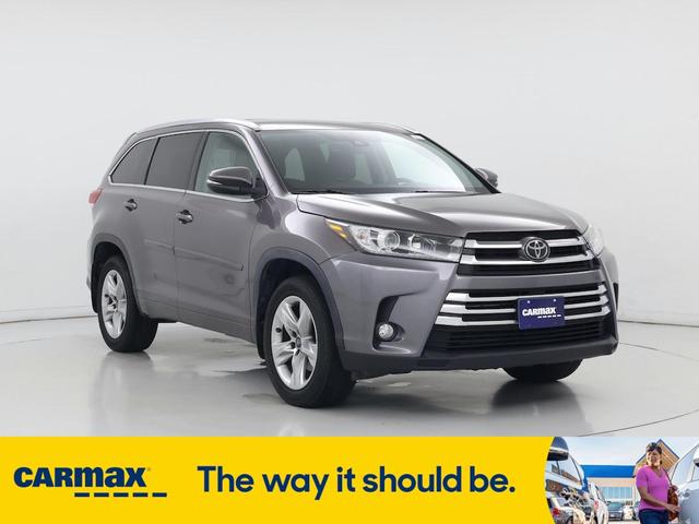 2017 Toyota Highlander