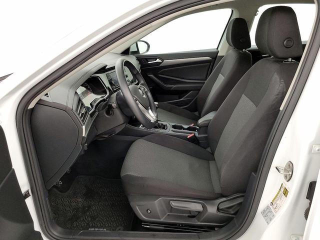Photo of 2019 White Volkswagen Jetta