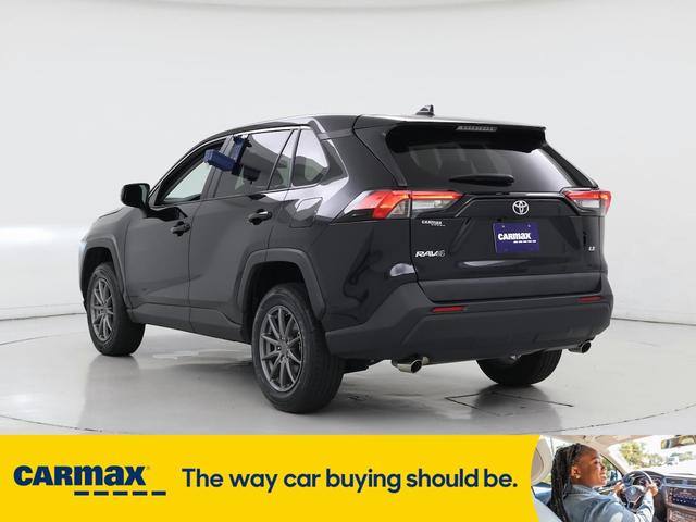 Photo of 2022 Black Toyota RAV4