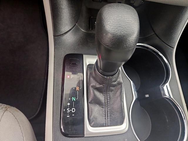 Photo of 2019 Blue Toyota Highlander