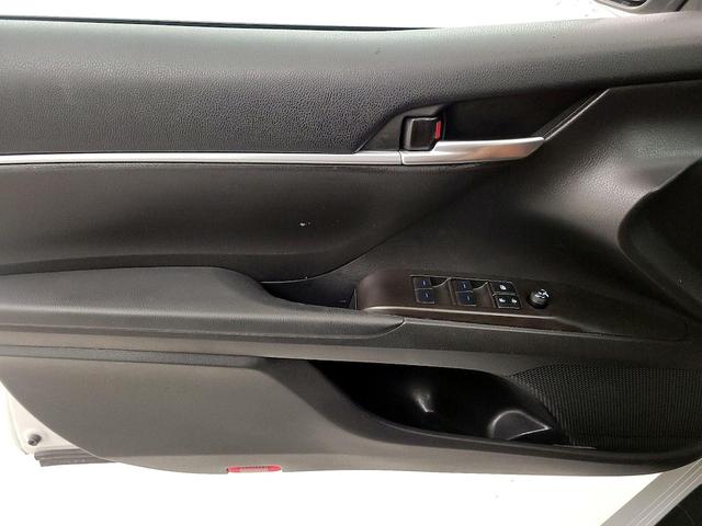 Photo of 2023 Gray Toyota Camry