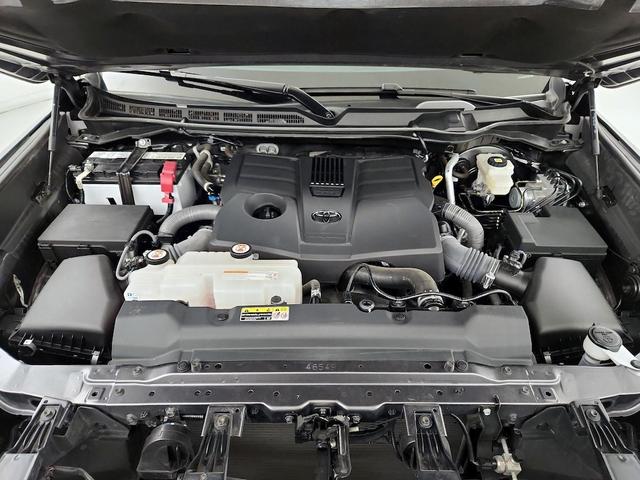 Photo of 2022 Gray Toyota Tundra