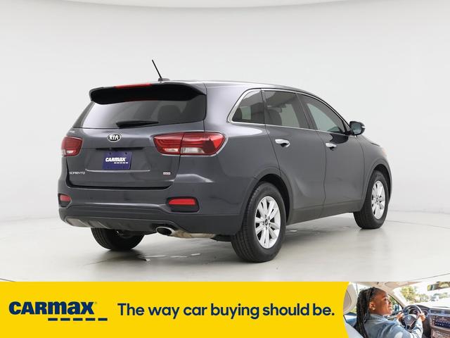 Photo of 2020 Gray Kia Sorento