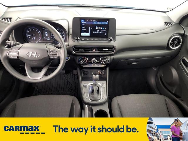 Photo of 2022 Blue Hyundai KONA