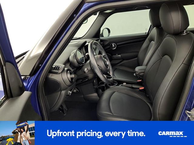 Photo of 2019 Blue MINI Hardtop