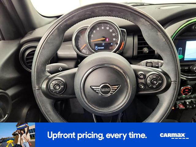 Photo of 2019 Blue MINI Hardtop
