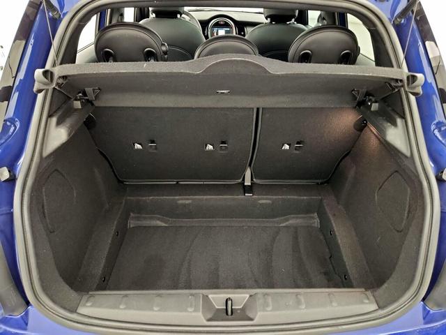 Photo of 2019 Blue MINI Hardtop