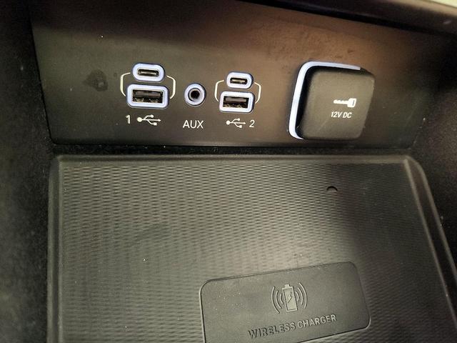 Photo of 2021 Black Jeep Grand Cherokee L