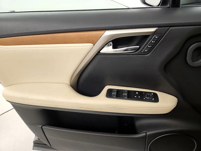 Photo of 2021 Blue Lexus RX 350