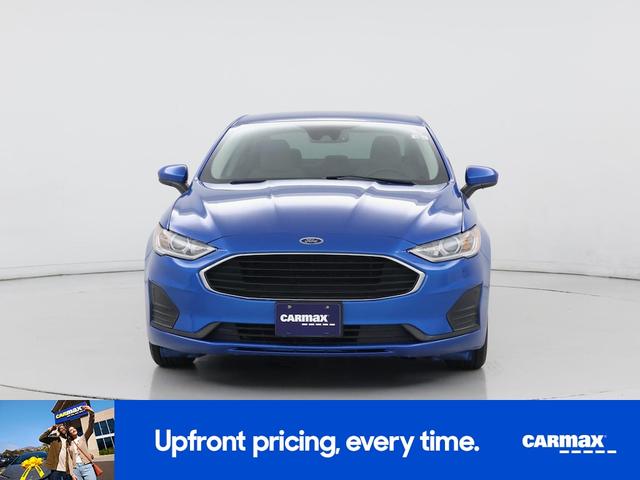 Photo of 2020 Blue Ford Fusion
