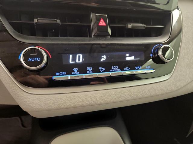 Photo of 2022 Gray Toyota Corolla Hybrid