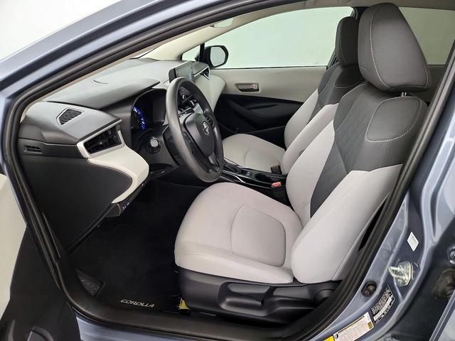 Photo of 2022 Gray Toyota Corolla Hybrid