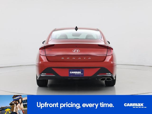 Photo of 2021 Red Hyundai SONATA
