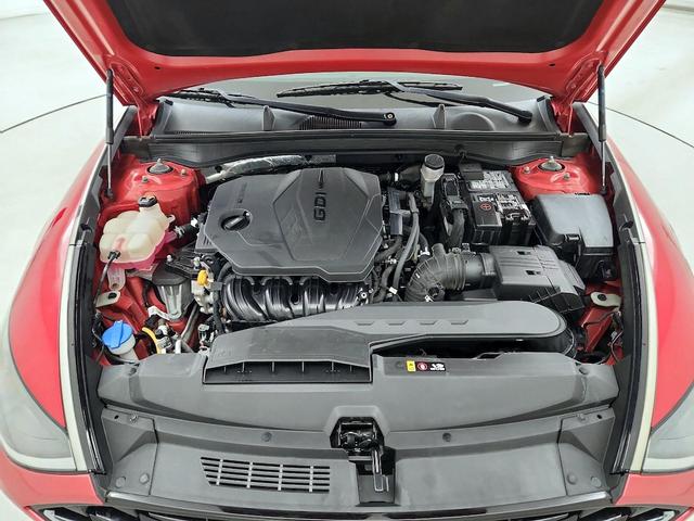 Photo of 2021 Red Hyundai SONATA