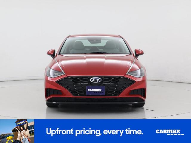Photo of 2021 Red Hyundai SONATA