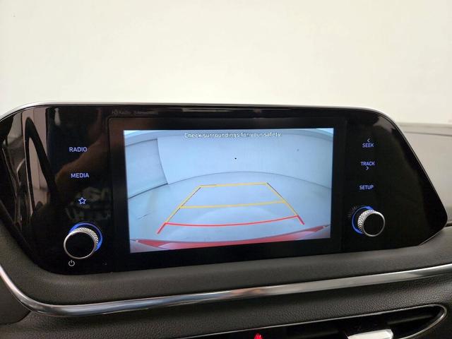 Photo of 2021 Red Hyundai SONATA