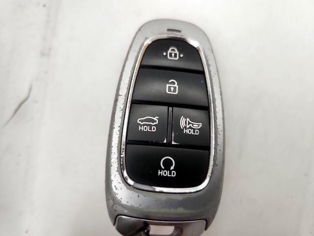 Photo of 2021 Red Hyundai SONATA