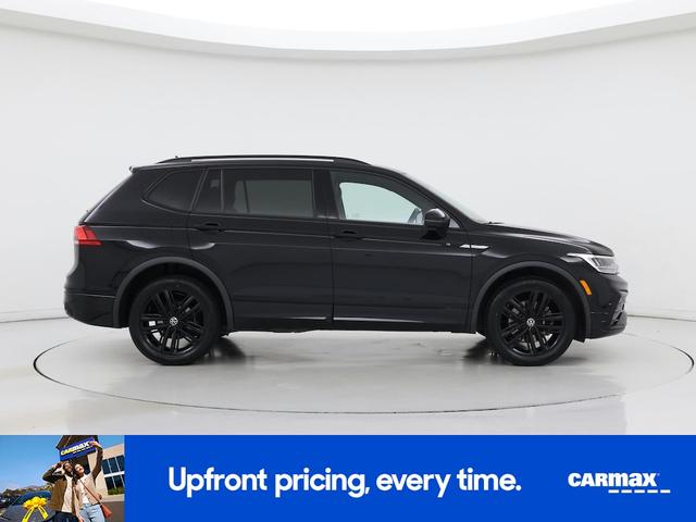 Photo of 2022 Black Volkswagen Tiguan