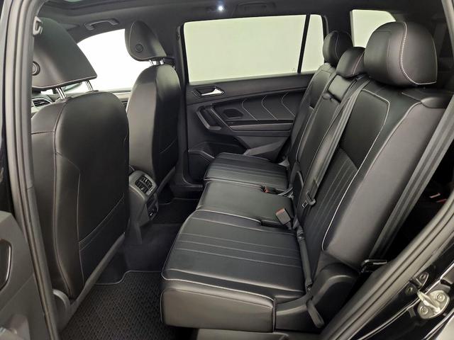 Photo of 2022 Black Volkswagen Tiguan