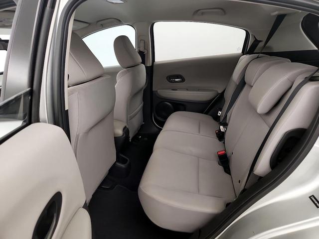 Photo of 2016 Silver Honda HR-V