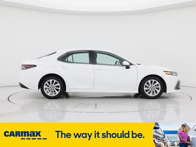 Photo of 2024 White Toyota Camry